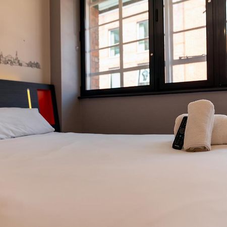 Easyhotel Бирмингем Экстерьер фото