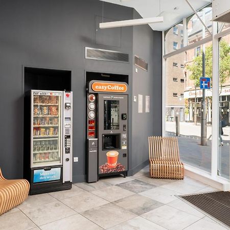 Easyhotel Бирмингем Экстерьер фото