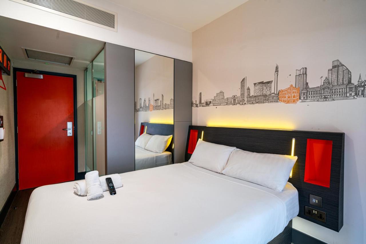 Easyhotel Бирмингем Экстерьер фото