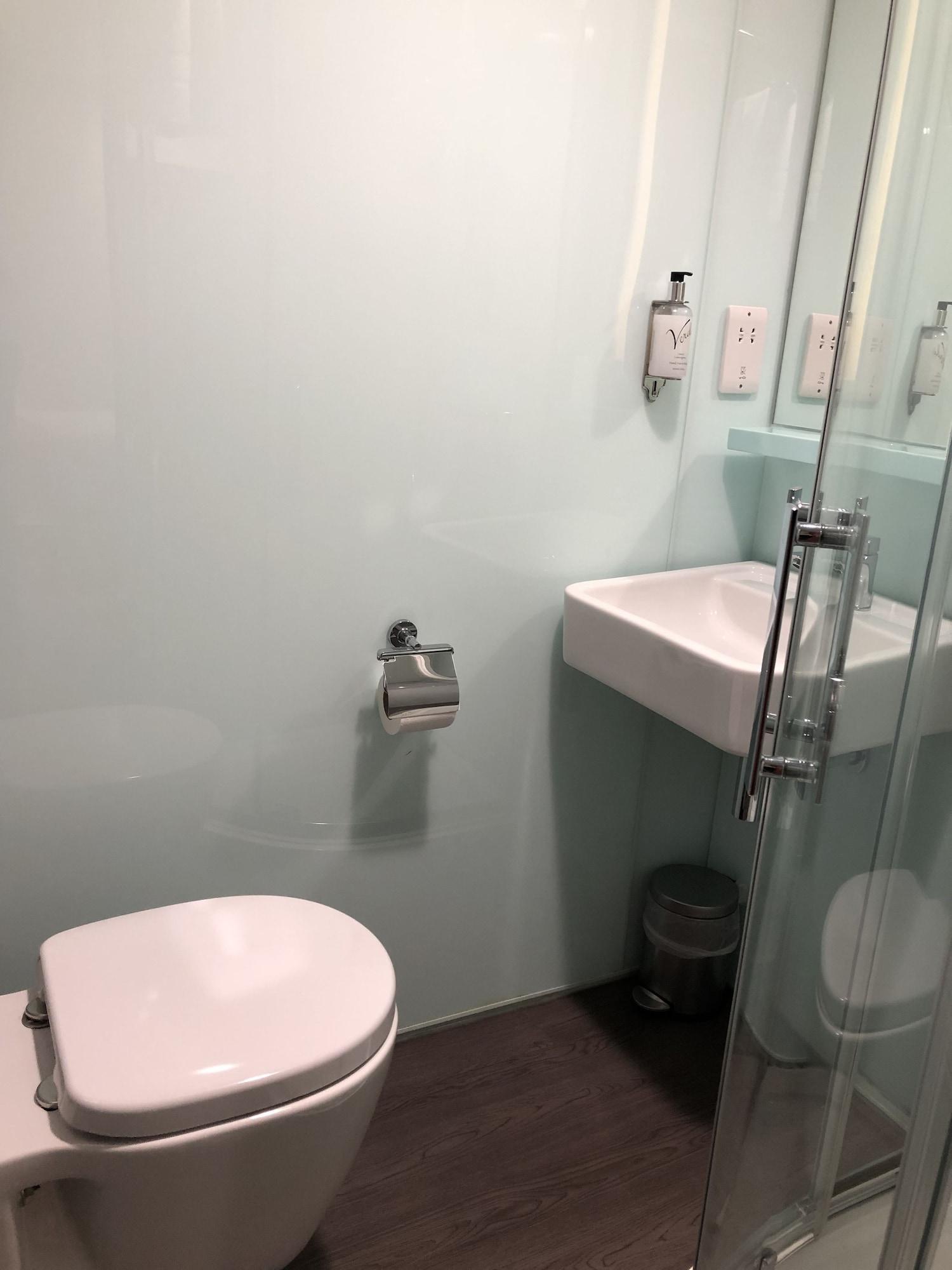 Easyhotel Бирмингем Экстерьер фото