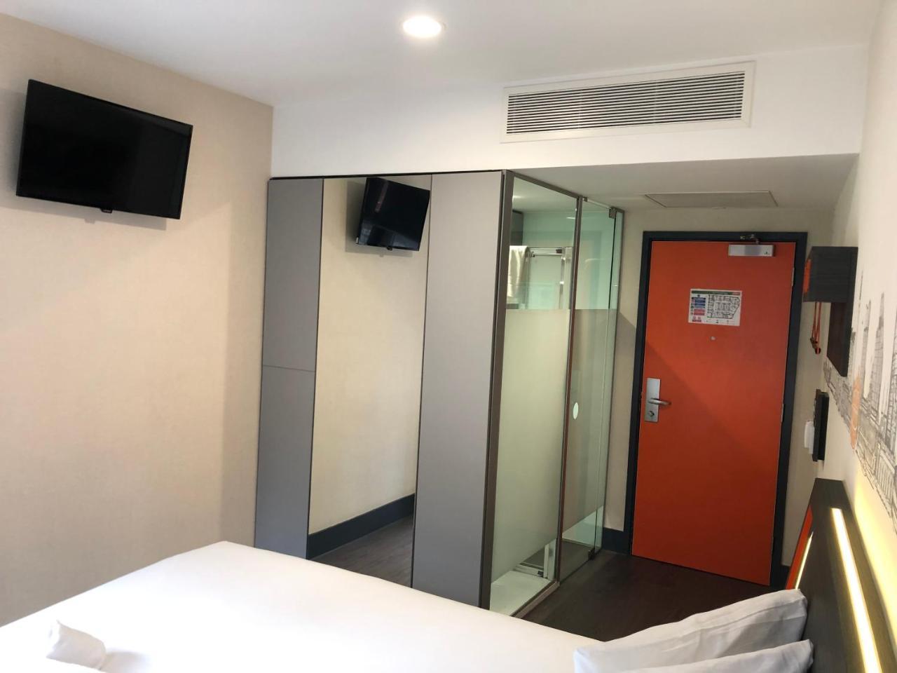 Easyhotel Бирмингем Экстерьер фото