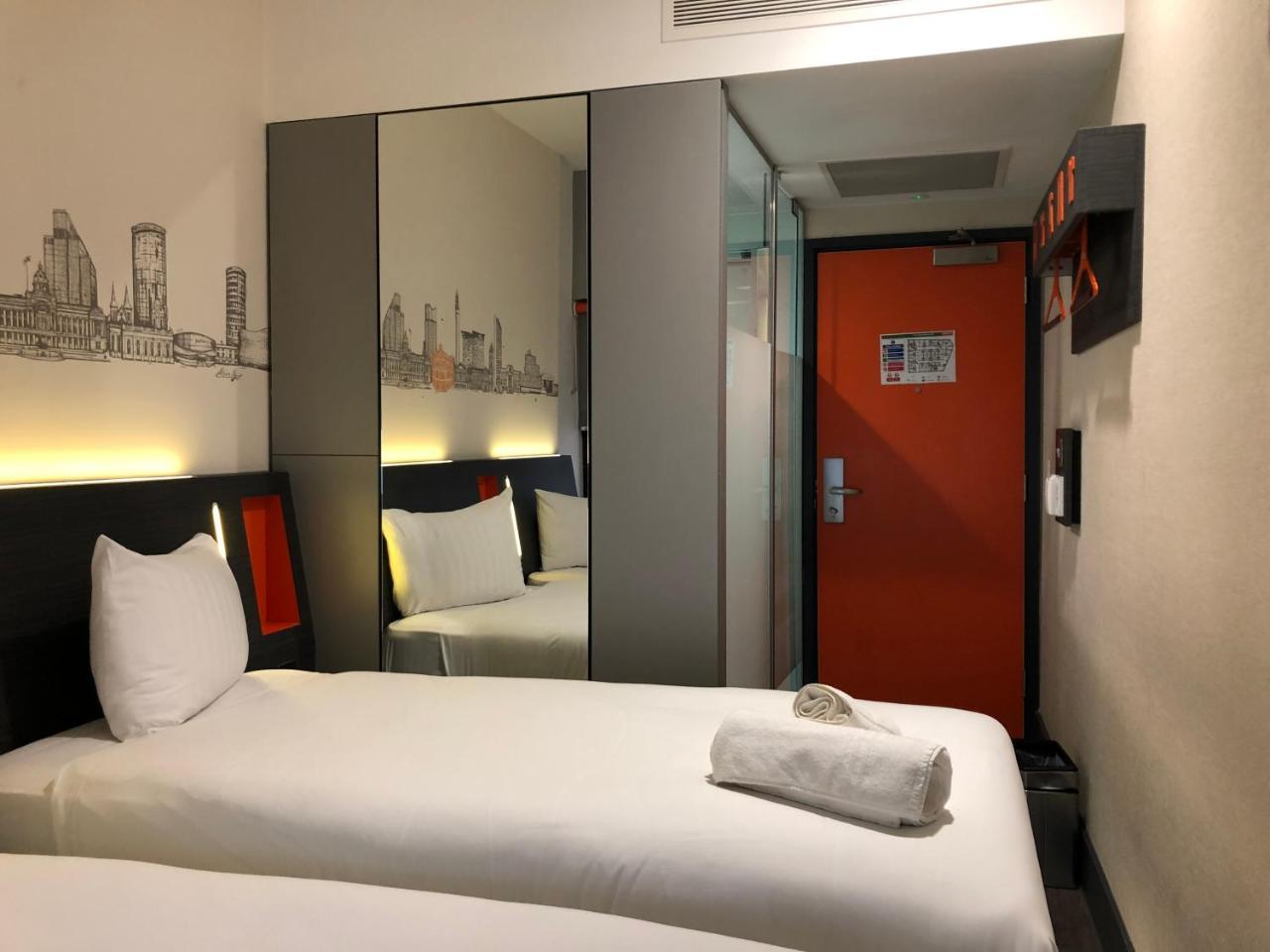 Easyhotel Бирмингем Экстерьер фото