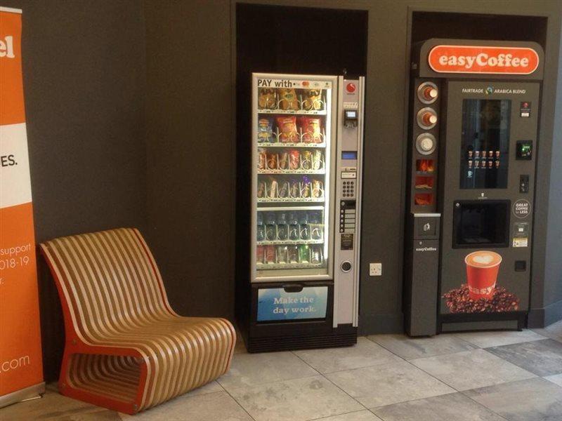 Easyhotel Бирмингем Экстерьер фото